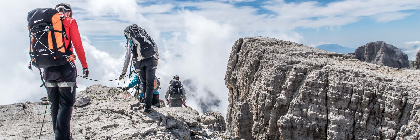 via ferrata e trekking organizzati con guida trentino